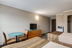 Airport Travellers Inn & Suites - Two Double Bed Room